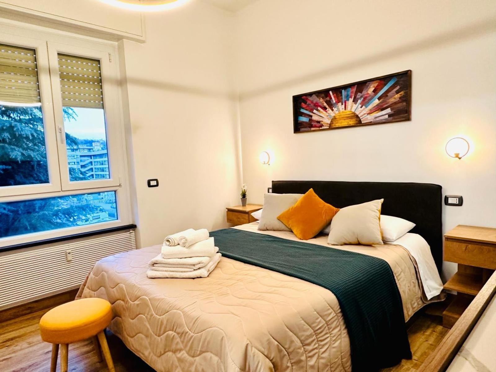 Appartamento Lombardo'S Family - Free Private Parking 700M From The Station! La Spezia Esterno foto