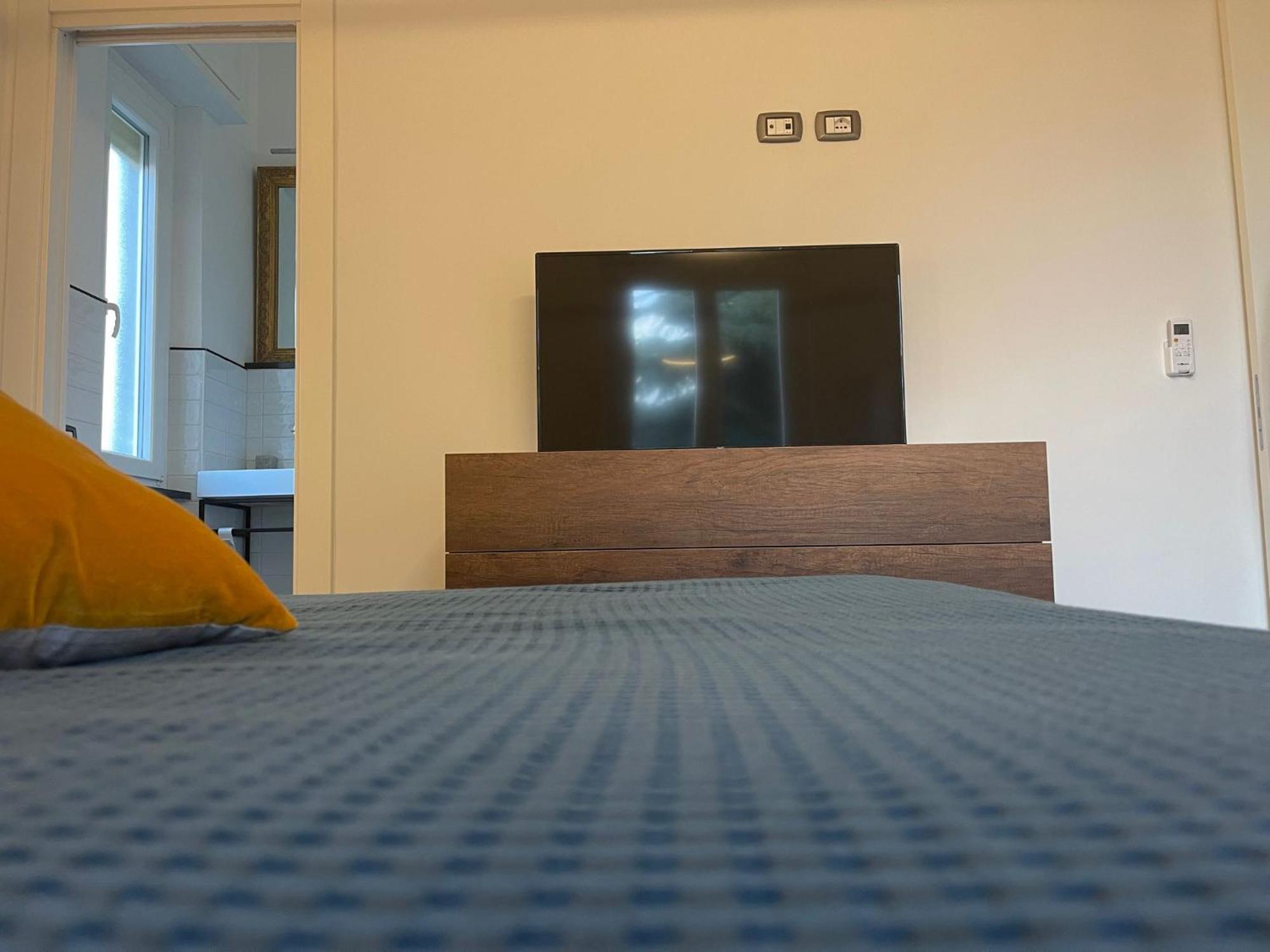 Appartamento Lombardo'S Family - Free Private Parking 700M From The Station! La Spezia Esterno foto