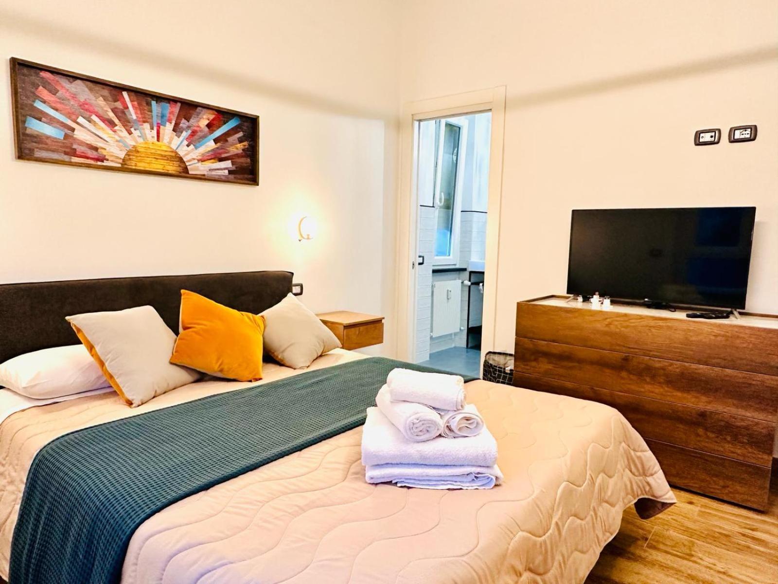 Appartamento Lombardo'S Family - Free Private Parking 700M From The Station! La Spezia Esterno foto